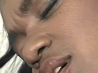 A Paradise Between the Legs