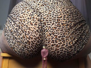 Giantess Stepsister Is Looking For Her Stepbrother And Cant Find Her Because Shes