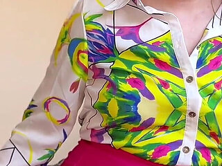 Sneaky Panty Peeks That'll Make You Throb