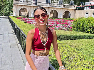 Huge Load of Cum on the Ass in the Middle of Amusement Park
