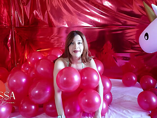 balloon destruction with my butt