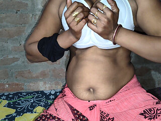 Indian Village Bhabhi Big Size Lights Sex Enjoy Desi Tarch Sex Videos Enjoyed Bihar Light Sex Videos