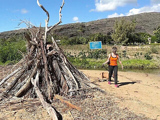 Mature British MILF gets naughty outdoors at Paiko Fishpond in East Oahu, Hawaii