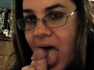 Big Beautiful Woman Gives Blowjob to Her Man