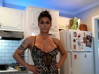 Amateur chick with big tits riding long toy on webcam