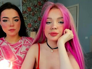 Amateur Teen Lesbians Kissing