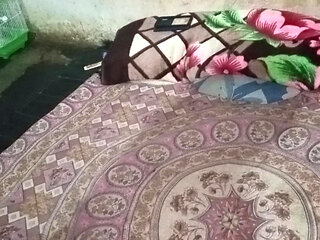 18 years old India girl masturbate in front of husband