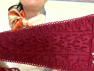 Sniffing Panties and Cumming! Lady Victoria Valente