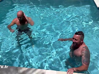 Poolside lesbian trio
