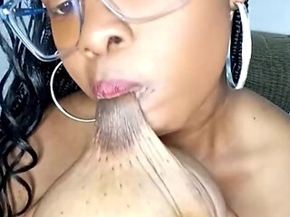 Big swinging and being sucked very good, I love to suck myself