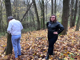 Dominatrix Mistress April - Forrest beating