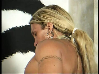 Vintage Italian Blowjob Scene with Luisa De Marco - Episode 2: Big Cock Sucking and Massive Dicks