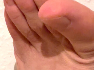 Kick My Feet and Toes