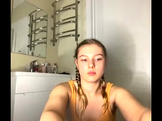 Jucielussie hard masturbating in the bathroom