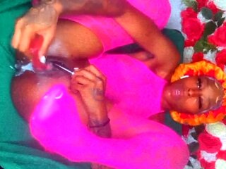 CIMA black and ebony