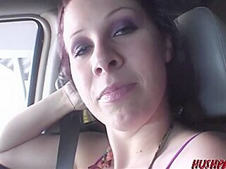 Naughty Gianna Michaels Has Big Boobs And A Big Appetite For Cock