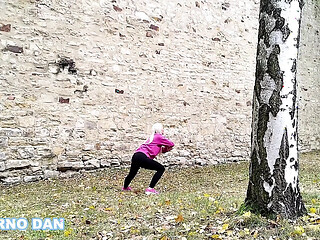 Fit & athletic beauty Lovita Fate gets a group bang