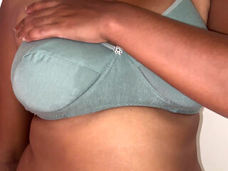 Bhabi showing boobs and pussy - desi bhabi boobs pressing - boobs massage and pussy massage