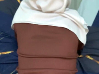 Wearing a Hijab in Your Mouth