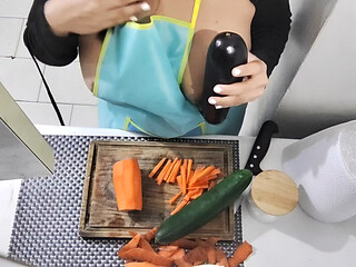 I shove a huge cucumber up my hungry asshole - Fetish