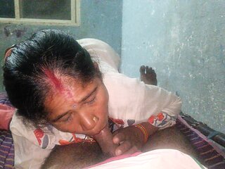 Indian Bhabhi Hot Video
