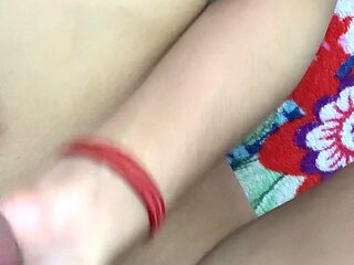 Desi Indian Beautiful Girl Big Fucking for Big Black Cock in Oyo Hotel Room