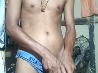 Desi hot young boy masturbation
