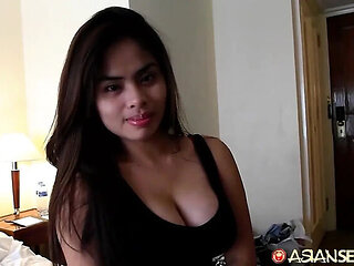 Big Tit Asian Teen Gets Pounded by Foreigner in Hotel - Thai Girl Creampie