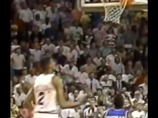 LeBron Mirando A MJ