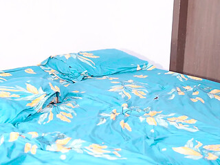 Hindi Indian girl, a MILF in her prime, uses her seductive charm to get