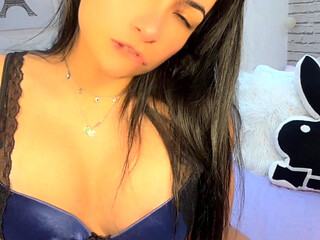 Ust Love to Tease