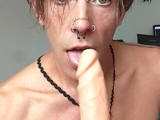 Dont tell my paretns .. but i want to make porno