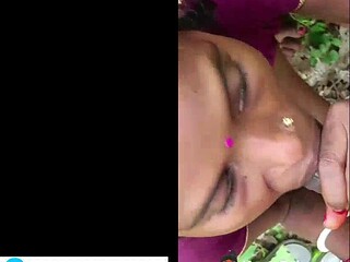 New Instagram Viral Village lady experiencing desi outdoor sex in the jungle