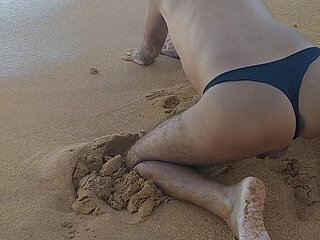 Ladysilva crossdresser in panties on the beach