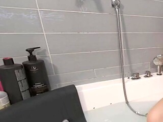 White solo girl spreads pussy and pleases herself with a dildo in 4K VR