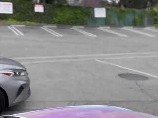 Kendra Sunderland Gives Amazing Blowjob