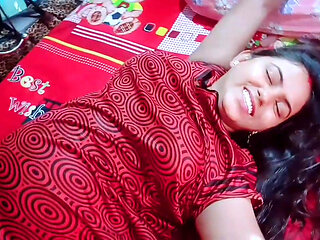 Deshi villege bhabhi hard sex full night bhabhi so cute and tight pussy