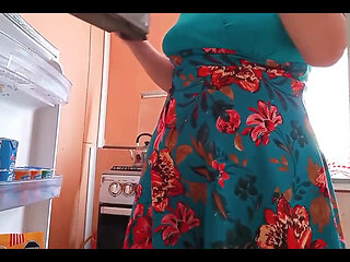 My Stepmom Gets Fucked While Trapped in the Refrigerator