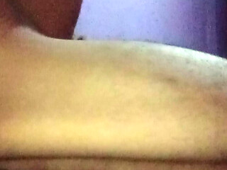 My asshole is very itchy.