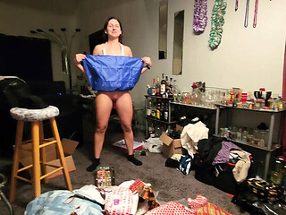 Naked Body Pong: Beginner Gets Embarrassed in Funny Truth or Dare Game