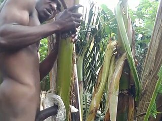 Japanese crossdresser, kisses, old gay men