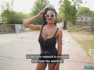 Espanol - Ebony Latina With Huge Natural Big Tits Has Fun Outside