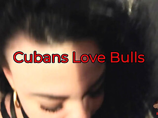 Cuban MILF gets her first BBC in Vegas