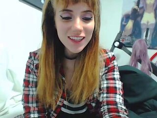 Petite amateur redheaded teen pisses and sucks cock