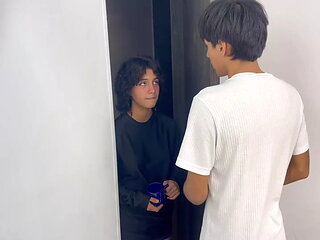 Vecina Nueva De Mi Unidad Es Muy Cachonda Y Me Viene a Pedir Que Me La Folle ...