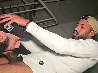 Nibble Ginormous De Macanon