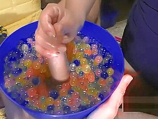 Sensitive handjob with oil and water balls // MASSIVECU...