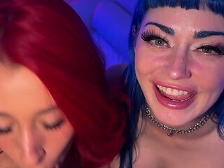 Jewelz Blue And Zoey Di Giacomo Take Turns On One Cock