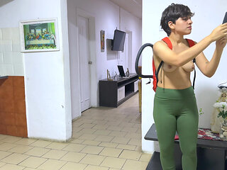 Jasmine's First Day as a Ghostbuster