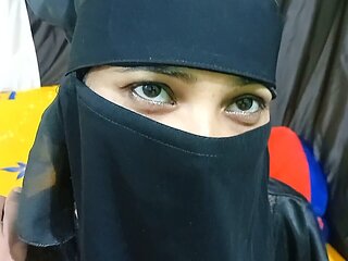 Friend's Muslim Wife Called Home and Enjoyed and Ass